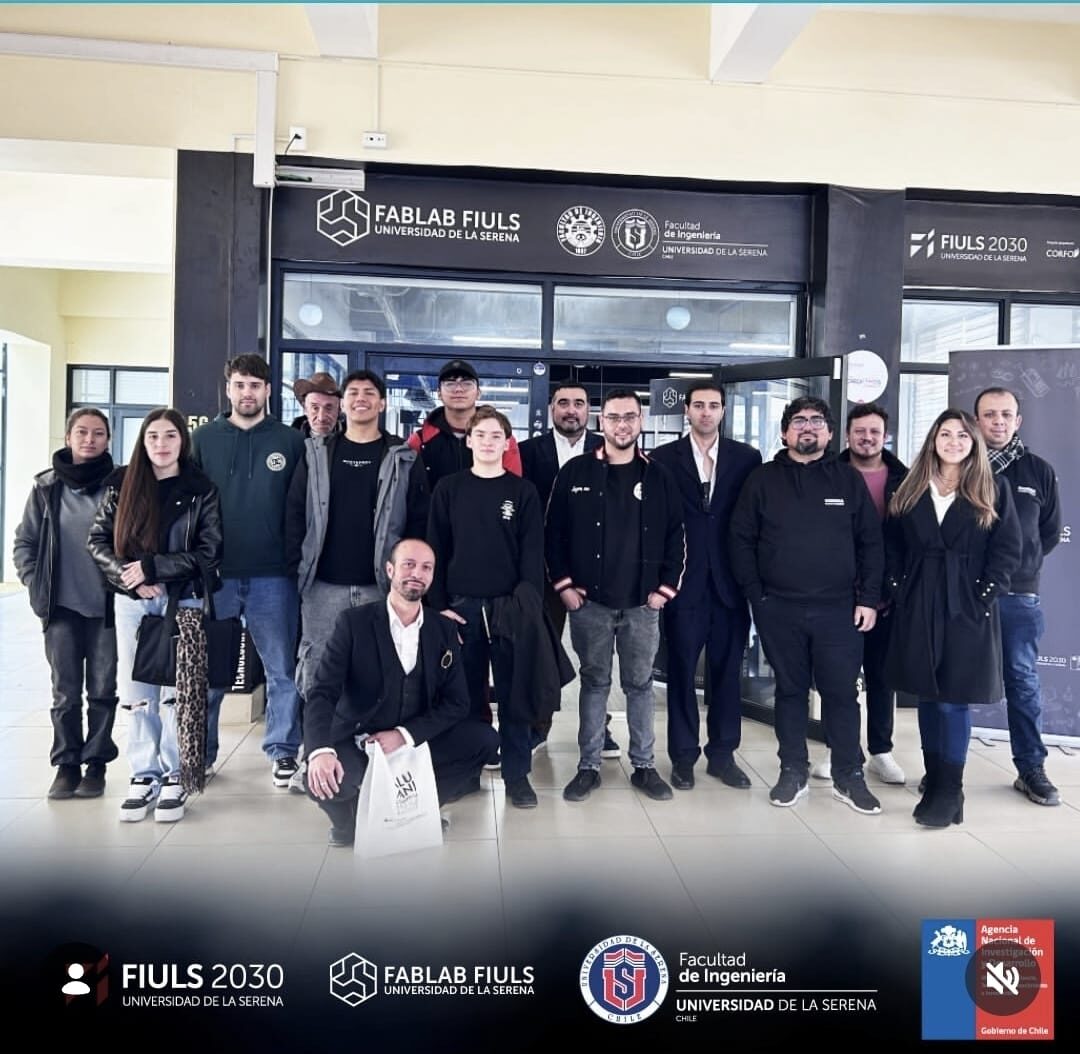 Equipo y comunidad en FabLab FIULS